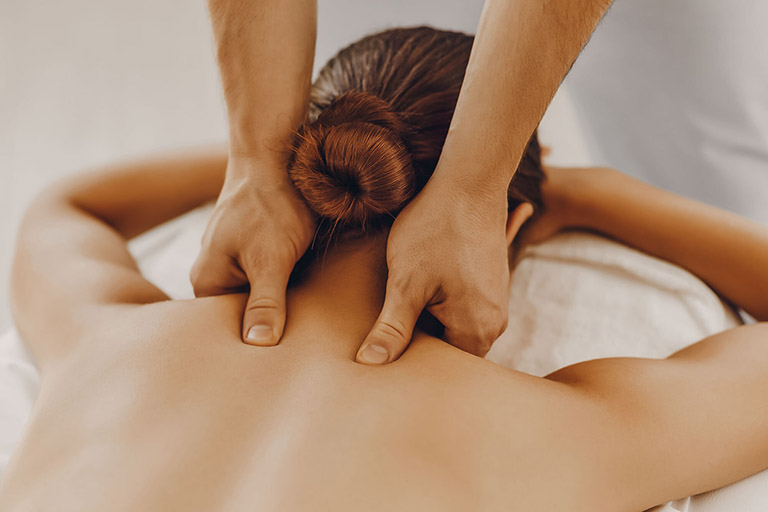 Phương pháp massage - bấm huyệt tốt cho hệ thần kinh