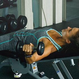 Bí Quyết Giúp Chị Em Phụ Nữ Sở Hữu Vòng 1 Căng Tròn