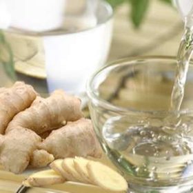 Cách Massage Giảm Mỡ Bụng Với Rượu Gừng Đơn Giản Và Hiệu Quả