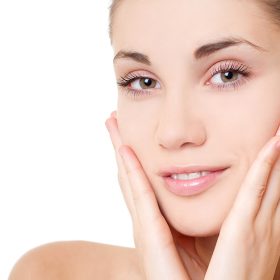 Phương pháp massage làm đẹp da mặt