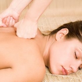 Cách Điều Trị Nghẹt Mũi Bằng Phương Pháp Massage