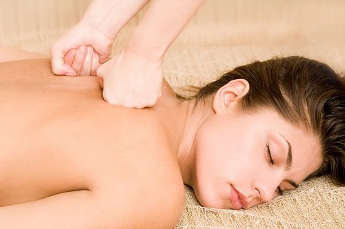 Cách Điều Trị Nghẹt Mũi Bằng Phương Pháp Massage