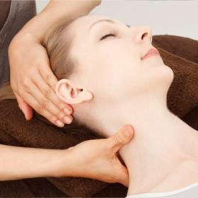 Phương Pháp Massage - Bấm Huyệt Điều Trị Mất Ngủ