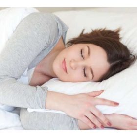 Massage Và Cách Giúp Bạn Thức Khuya Mà Không Mọc Mụn