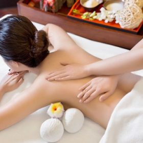 Phương Pháp Massage Giúp Chăm Sóc Sức Khỏe Giai Đoạn Tiền Mãn Kinh