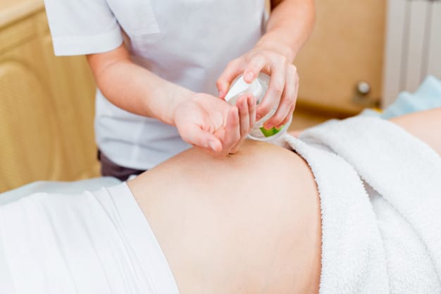 Mẹo Đi Spa Và Sử Dụng Ghế Massage Cho Mẹ Bầu