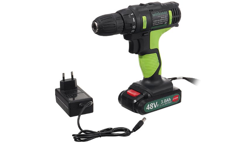 Máy khoan pin cầm tay tiện dụng với mọi nhà