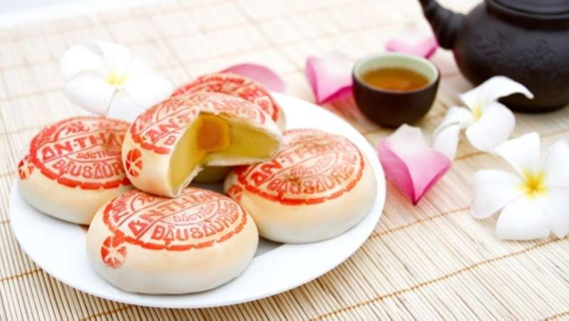 1 cái bánh pía bao nhiêu calo? Bánh pía sầu riêng bao nhiêu calo?