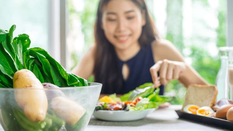 Tìm lời giải: Ăn gì không mập?