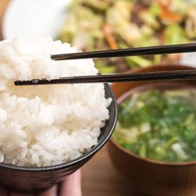 Không ăn cơm có tác hại gì cho sức khỏe?