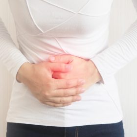 Bị rong kinh uống gì hết, uống gì để điều hòa kinh nguyệt?