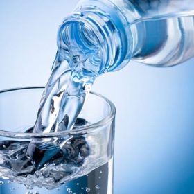 Uống nhiều nước có tác dụng gì đối với cơ thể?