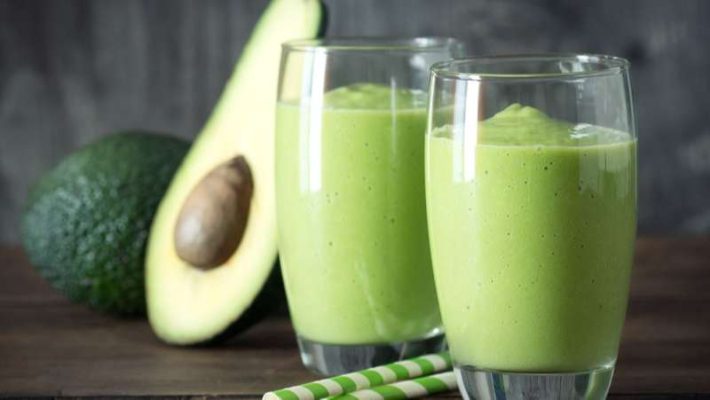Hướng dẫn cách làm các loại sinh tố bơ mật ong giảm cân