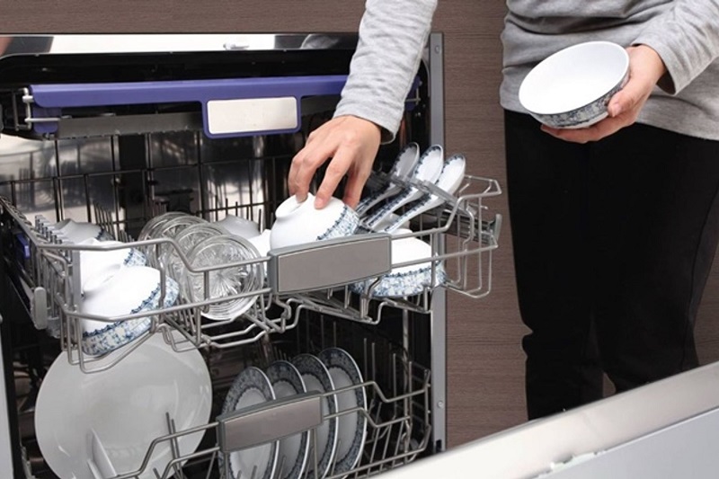 Tư vấn: Có nên mua máy rửa bát cho gia đình không?