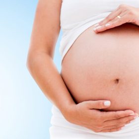 Giải đáp băn khoăn: Lần thứ 2 đẻ mổ có nên đợi chuyển dạ không?