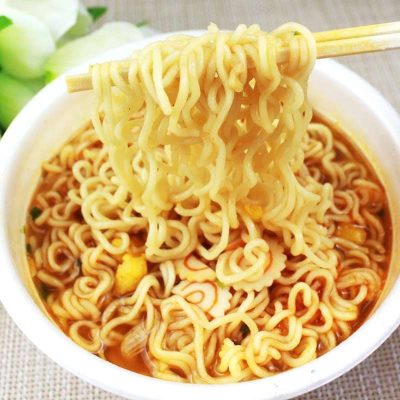 Tìm giải đáp cho các chị em liệu ăn mì tôm có tăng cân không?