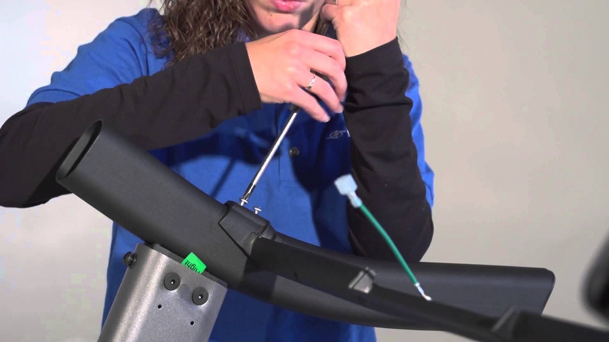 Hướng dẫn lắp đặt máy chạy bộ