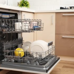 7 kinh nghiệm chọn mua máy rửa chén phù hợp cho gia đình