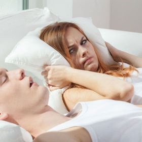 Bật mí 4 mẹo chữa ngủ ngáy hiệu quả hiện nay