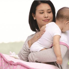 Mẹo chữa nôn trớ ở trẻ sơ sinh hiệu quả từ thiên nhiên
