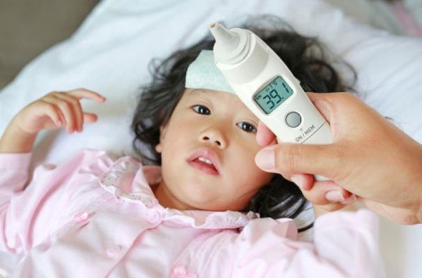Mẹo chữa sốt siêu vi cho trẻ rất nhanh và hiệu quả