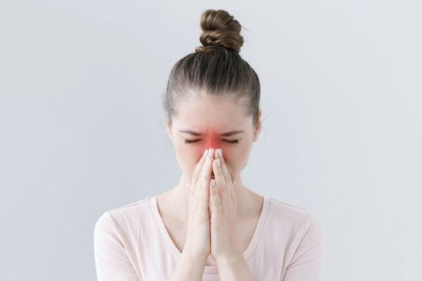 Bị bệnh viêm xoang kiêng ăn gì?